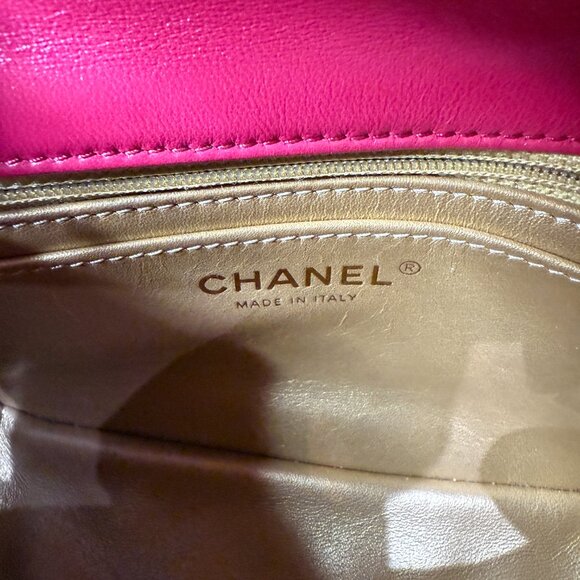 Chanel Quilted Lambskin Mini Square Flap with Pearl Crush Fuchsia Pink NWOT - Picture 15 of 16